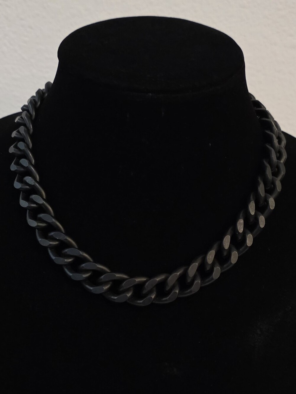 Black stainless steel, 1cm Thick Heavy & chunky chain necklace, Unique, 17" New